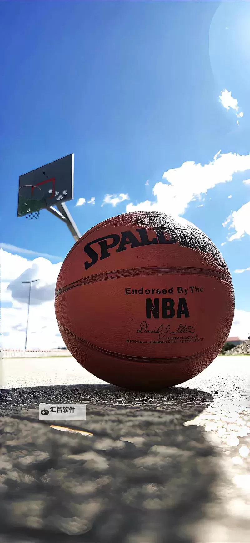 NBA2K14手机版最新版:全新体验尽在指尖的篮球盛宴图1