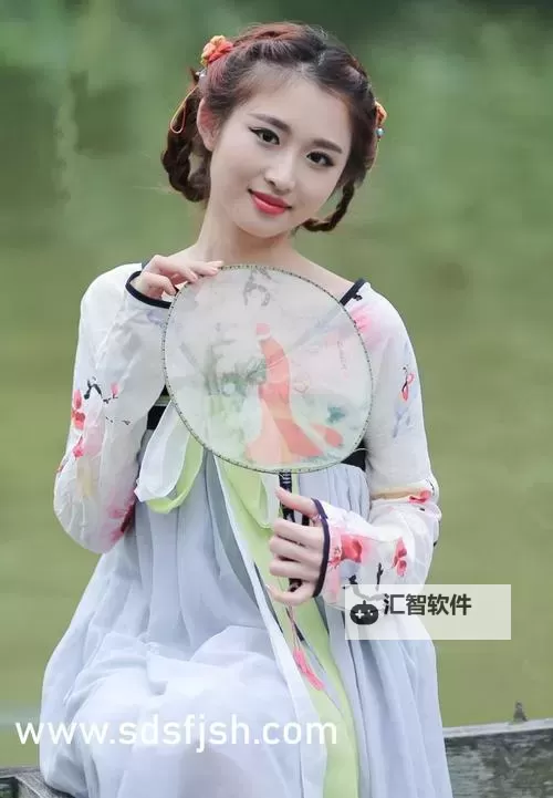 赵氏嫡女一蓑烟雨笔！倾情描绘江南水韵的温婉传奇图1