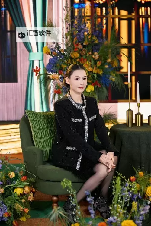 张柏芝吃鸡照艳全集：清新Ins风完美展现迷人风采图1