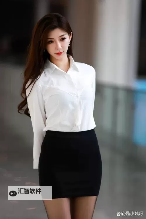 正在播放极品白嫩真实面试:职场新秀的真实展现图1