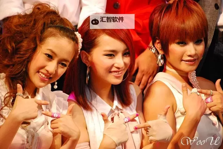 探索友情的界限：从《友情的界限 MV》看人际关系的真谛图1