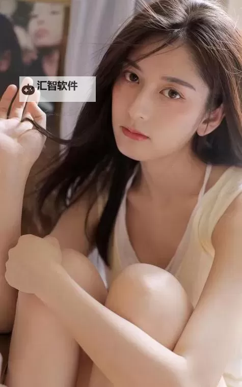 探索极致魅力：最大胆美女艺术的精彩呈现图1