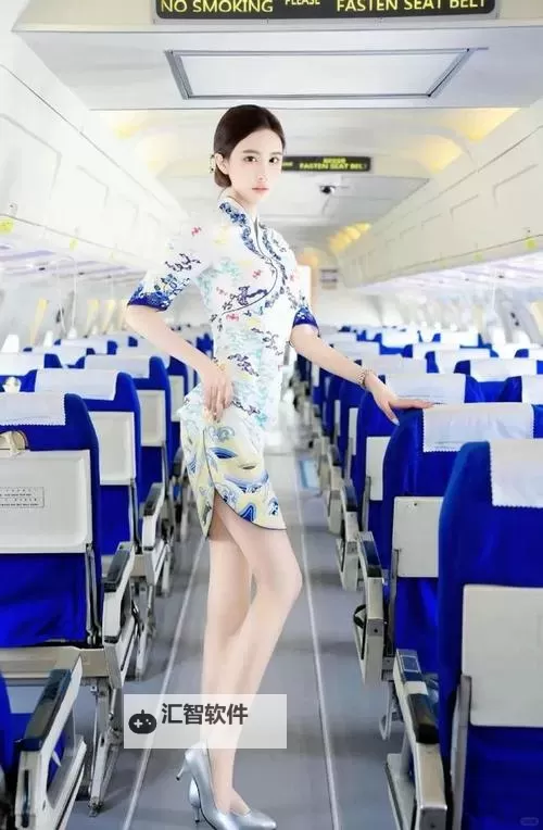 魅力无限：制服中文与丝袜中文的时尚魅力解析图1