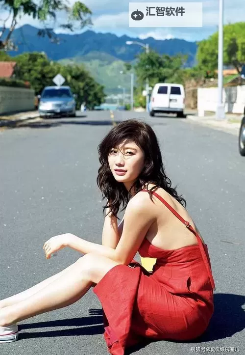 优衣库11分24秒完整视频：精彩内容全览与精彩瞬间解析图1