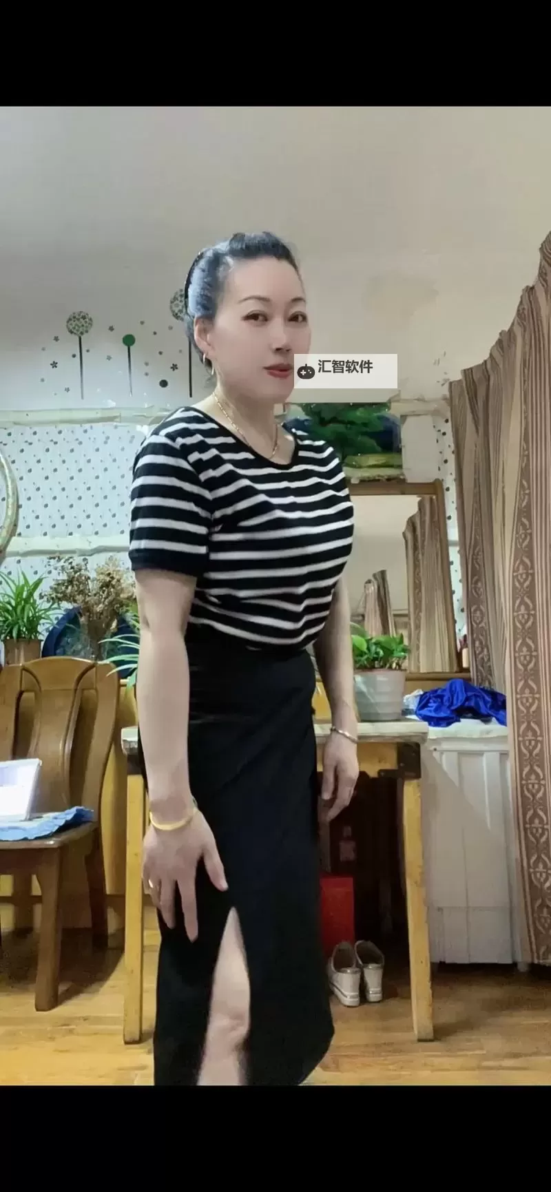 令人捧腹的故事：阿姨啊啊啊啊的奇妙冒险图1