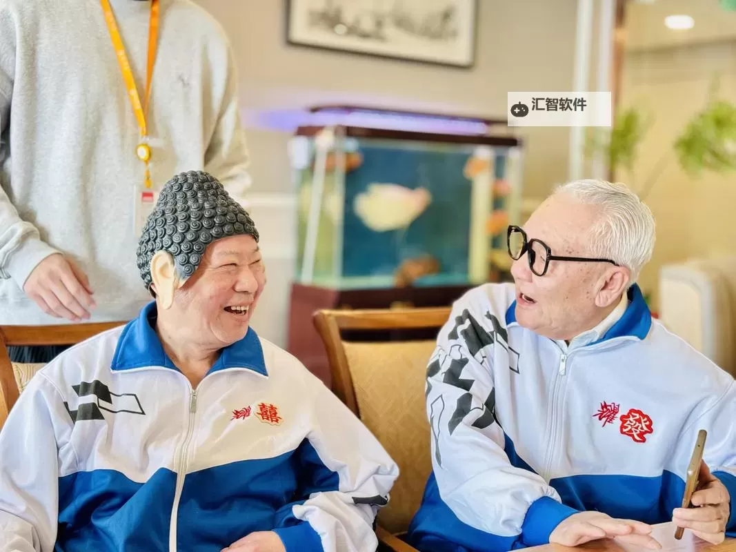 中国6个年轻人养1个老人：年轻一代的责任与挑战图1