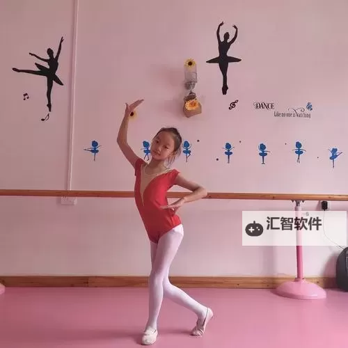 感动瞬间:准备好纸巾的舞蹈带来泪水与感动图1