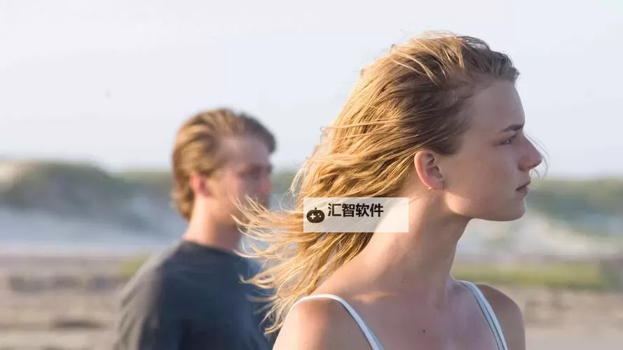 走一下就往里撞一下：都市生活中的突发瞬间与心灵碰撞图1