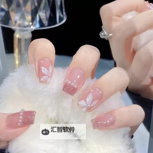 2023最新指甲图片美甲款式推荐，潮流设计全掌握图1