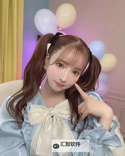 山上悠亚在线:解码这位偶像的成长与跨界之路图2